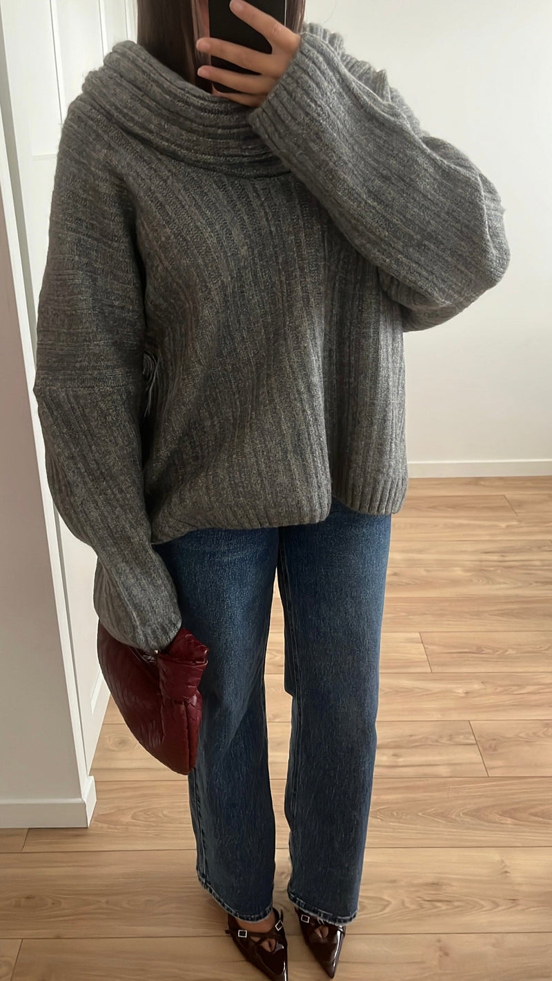 Thick boat neck sweater [gray]