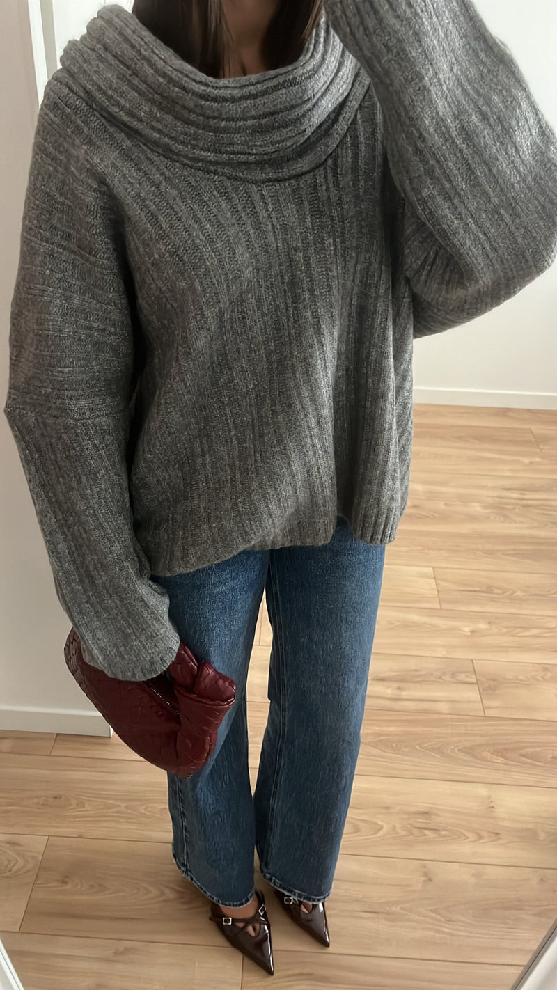 Thick boat neck sweater [gray]