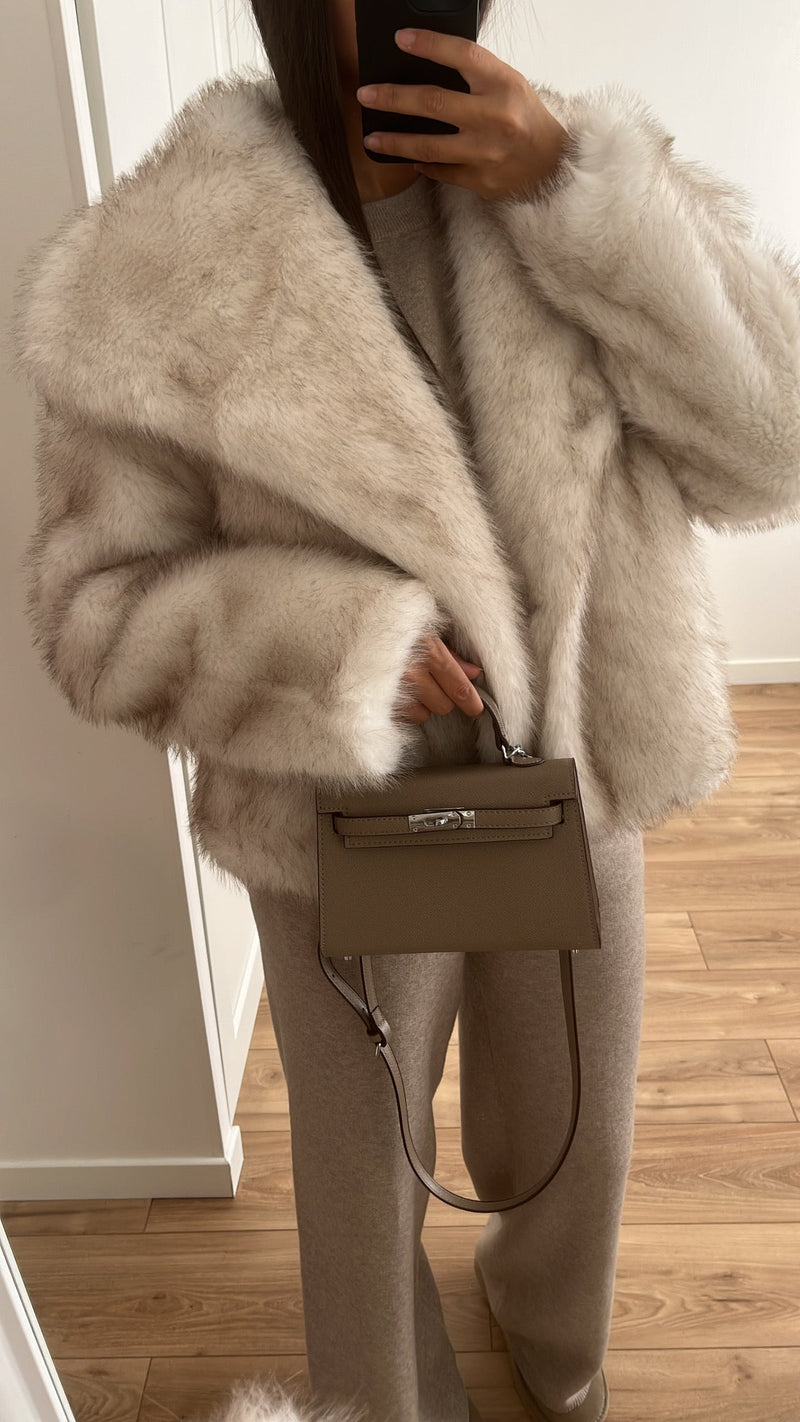 Faux fur jacket [ cream / taupe ]