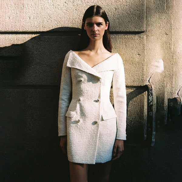 Evelyn Off-Shoulder Waist-Tight Dress