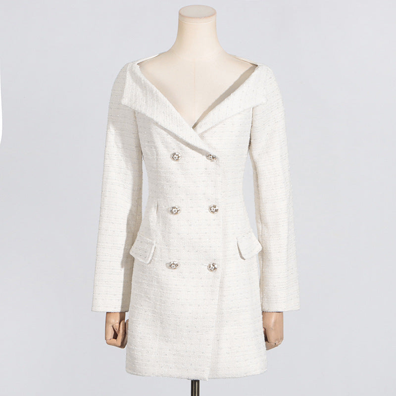 Evelyn Off-Shoulder Waist-Tight Dress